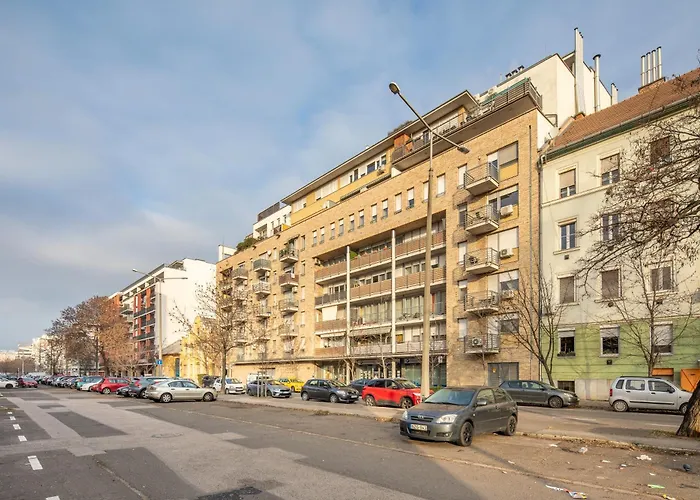 Lotus Apartments Origo With Garage